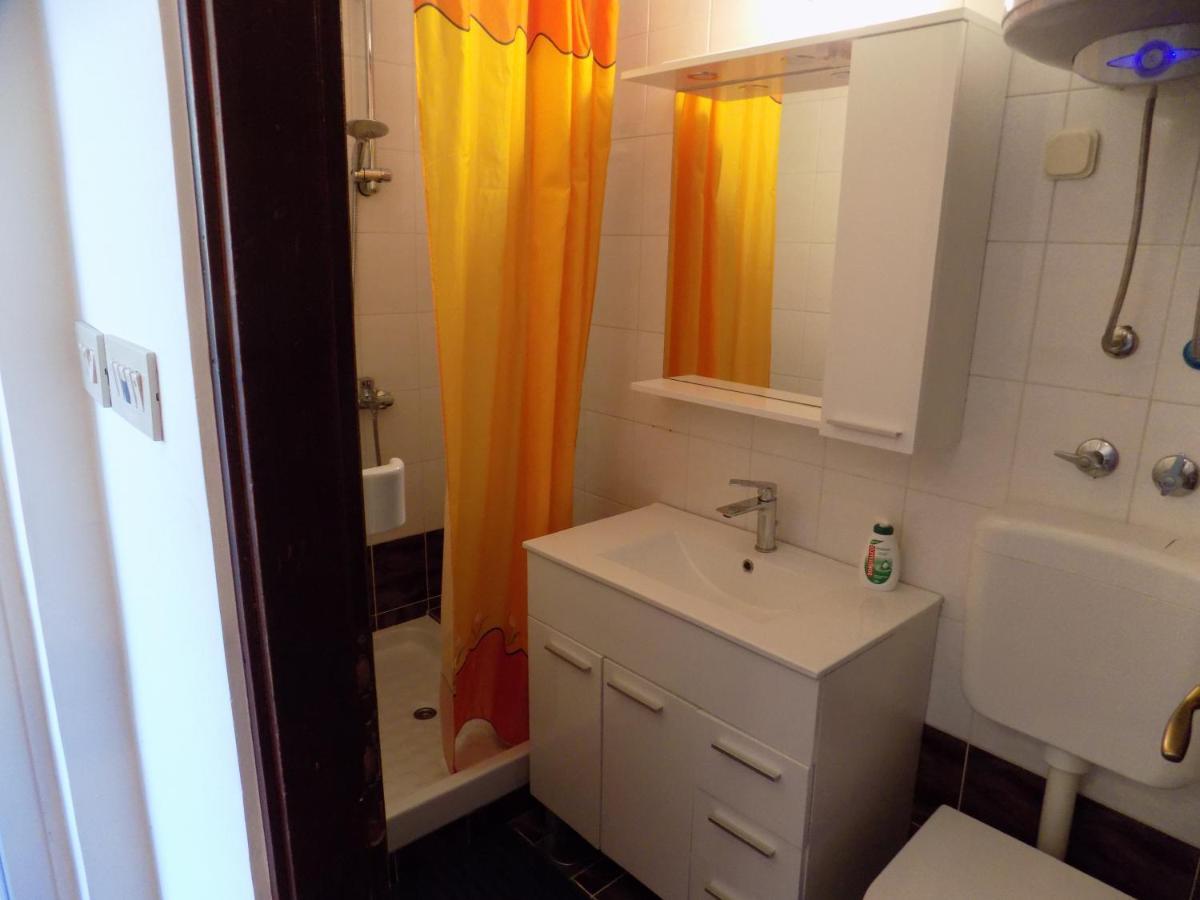 Oriella Apartmans And Room Novigrad (Istria) Exterior foto
